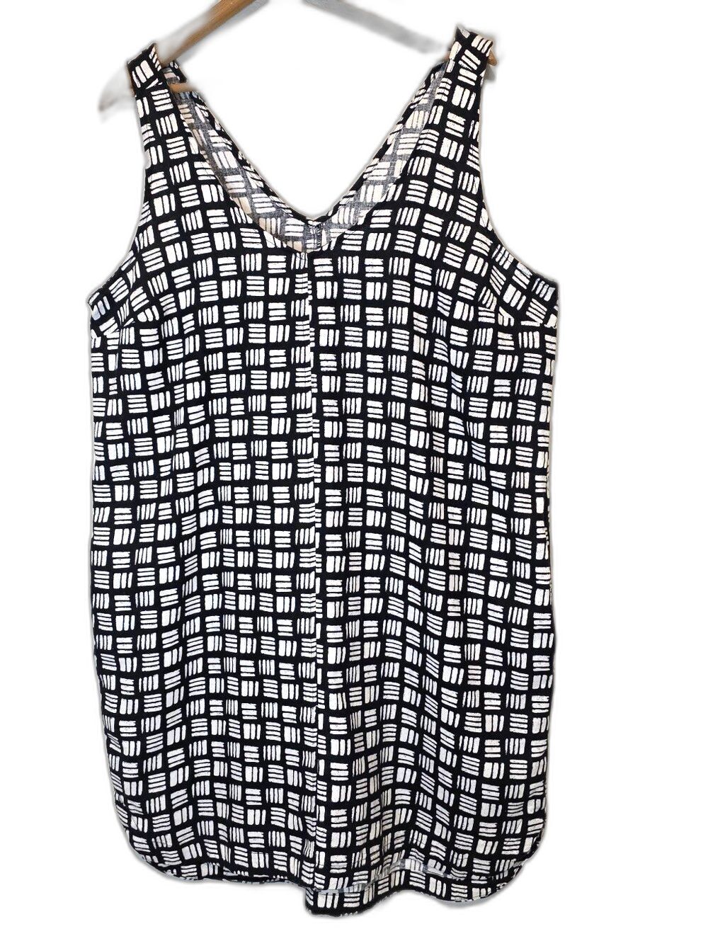 Old Navy Linen Dress Black & White Geometric Beach Pockets Size Large